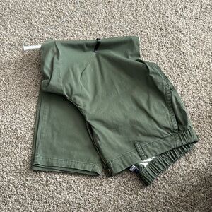 Old Navy green Chino ankle pants